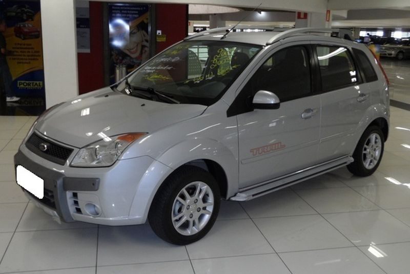 Ford Fiesta 1.6 mpi trail hatch 8v flex 4p manual 2009 Prata