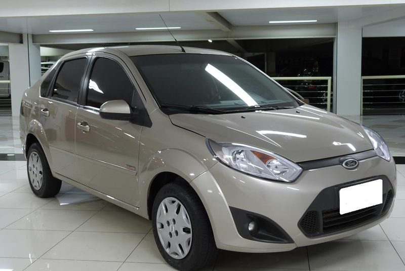 Ford Fiesta sedan 1.6 dourado 16v flex 4p manual 2011